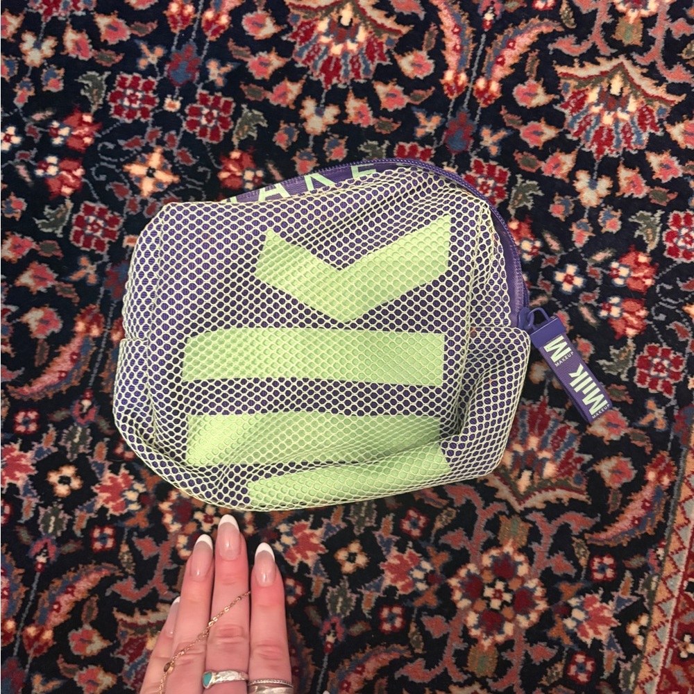 Milk make up - make up bag